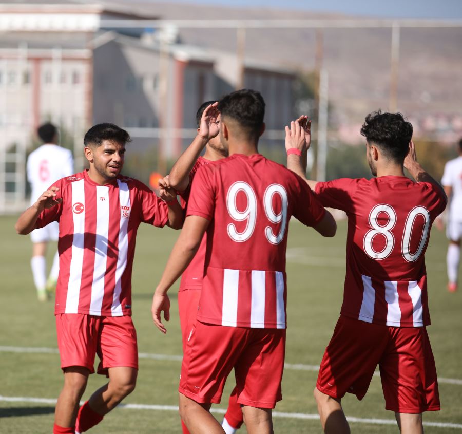 Sivasspor 3 puanı kaptı