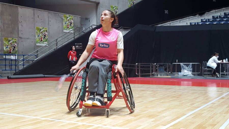 TOKYO’DAN DERECELERLE DÖNDÜ