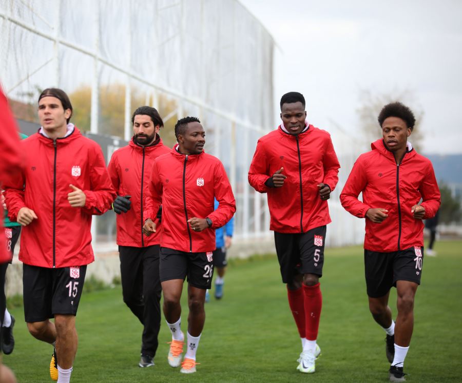 Ümraniyespor’a bileniyor