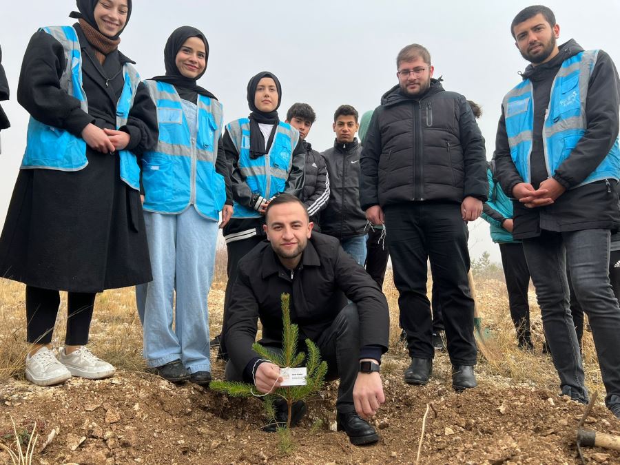 500 FİDAN TOPRAKLA BULUŞTU