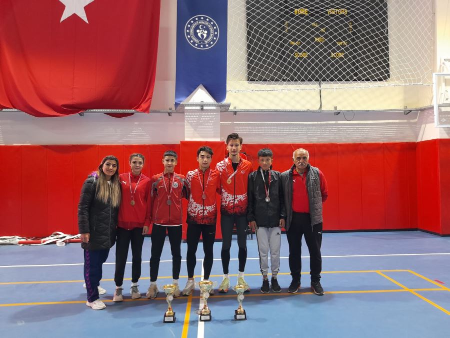 Yozgat’ta Sivas rüzgarı estirdiler