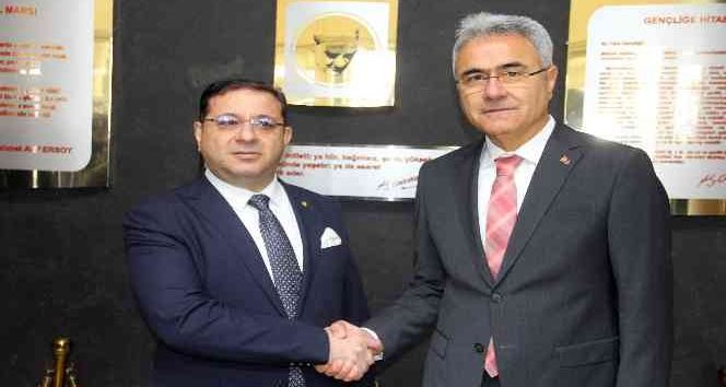 BAŞKANLIK DÜĞÜMÜ ÇÖZÜLÜYOR