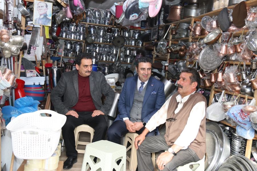 Çok çalışıp az emekli maaşı alıyorlar