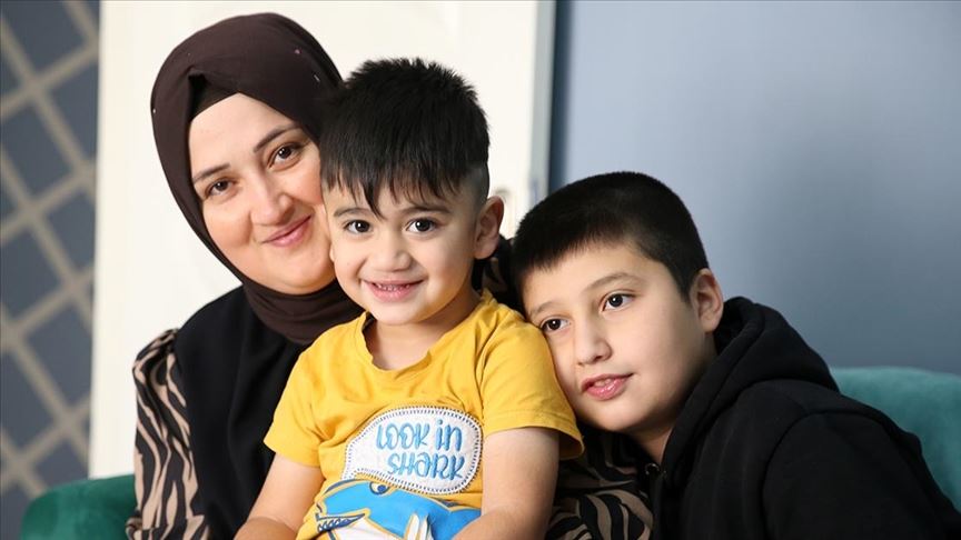 Annelerinin yakın ilgisi ile geleceğe hazırlanıyorlar