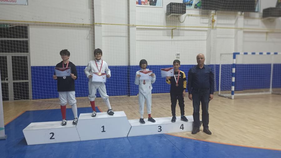 Sivas’ta eskrim rüzgarı esti