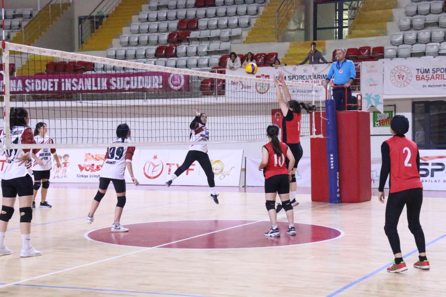 FİLEDE BÜYÜK ÇEKİŞME