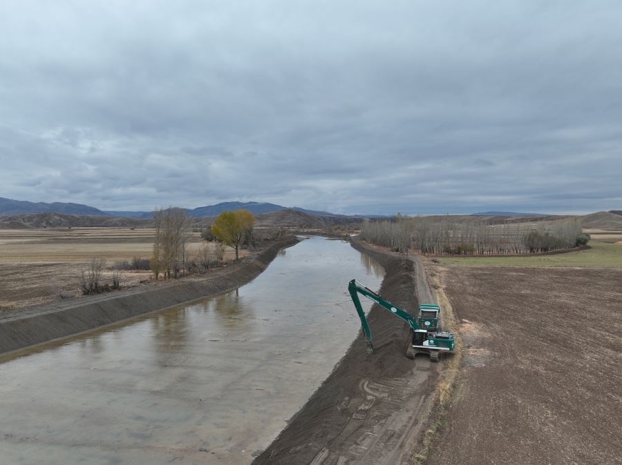 Kızılırmak’ta taşkın riski önleniyor