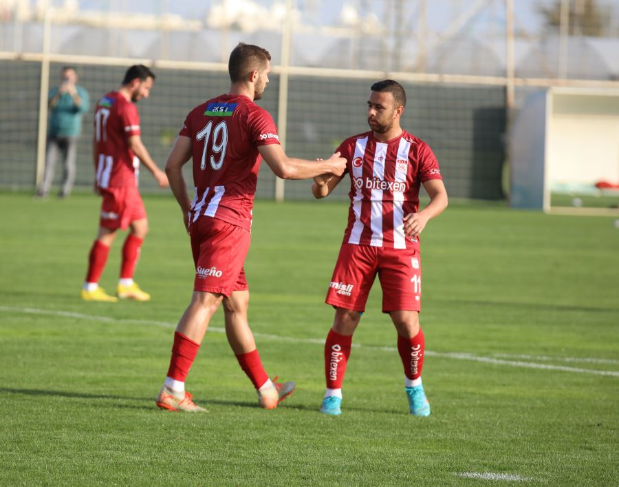 SİVASSPOR  2-1 KAZANDI