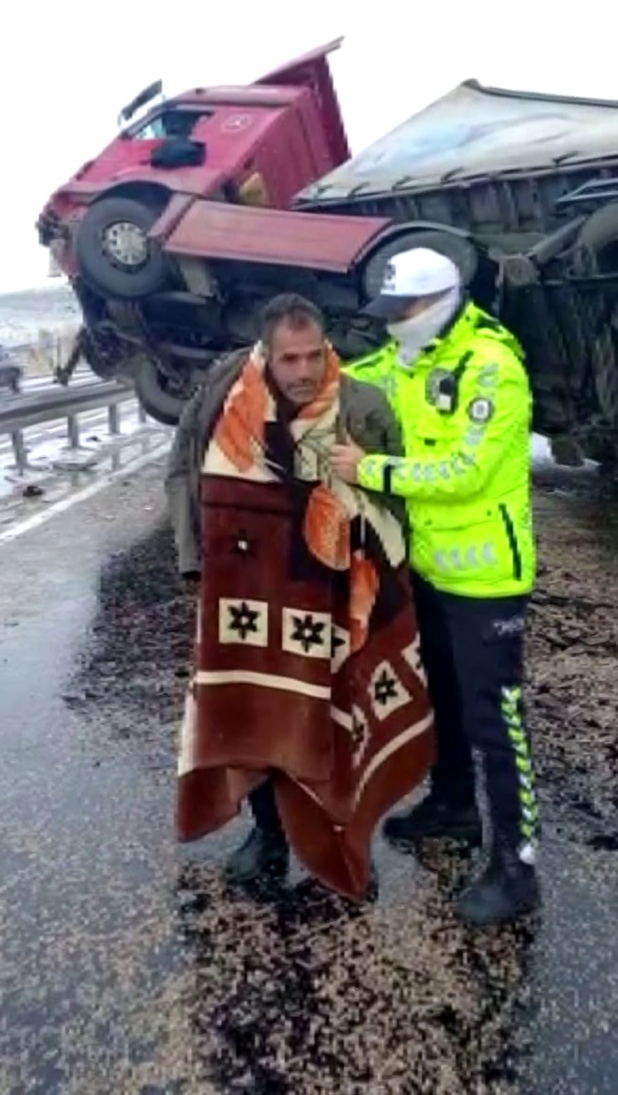 Polis yürekleri ısıttı
