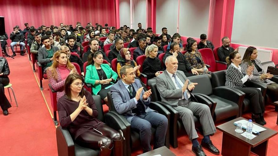 Demiryolunun önemi giderek artıyor