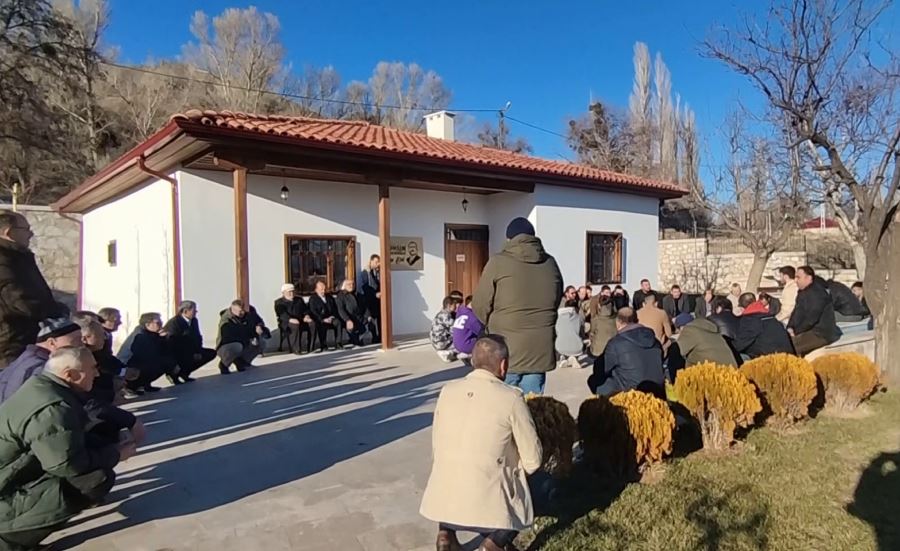 Muhsin Yazıcıoğlu evinde anıldı