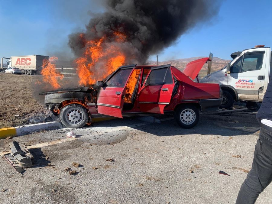 “Arabam yanıyor” diyerek feryat etti