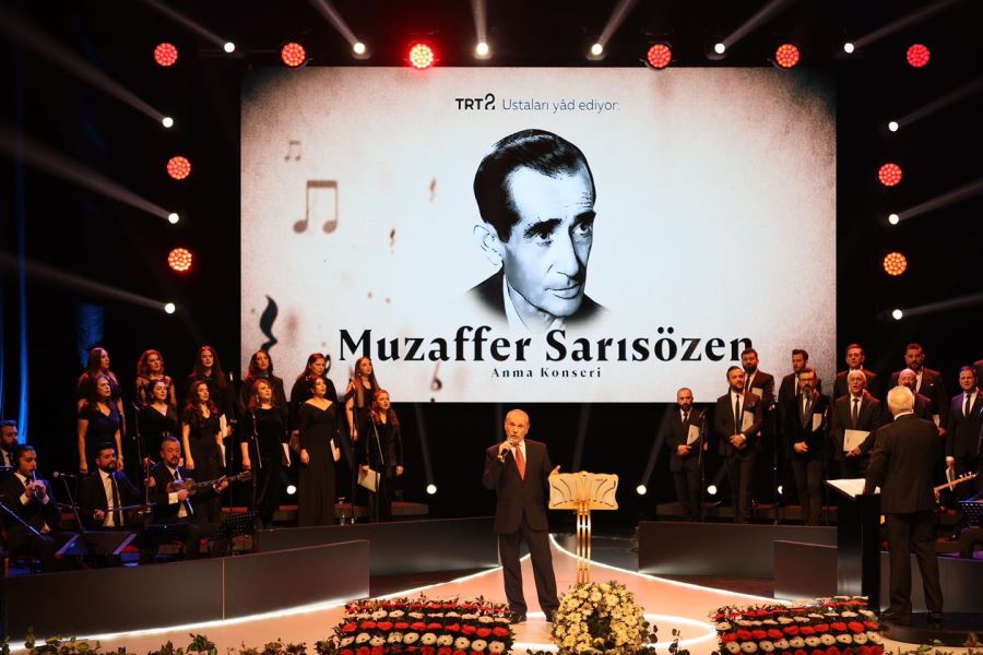 Muzaffer Sarısözen’e ahde vefa gecesi (Video)
