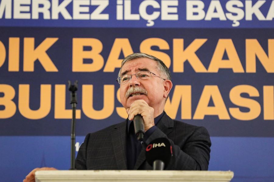 BİZ LİDER SEÇECEĞİZ