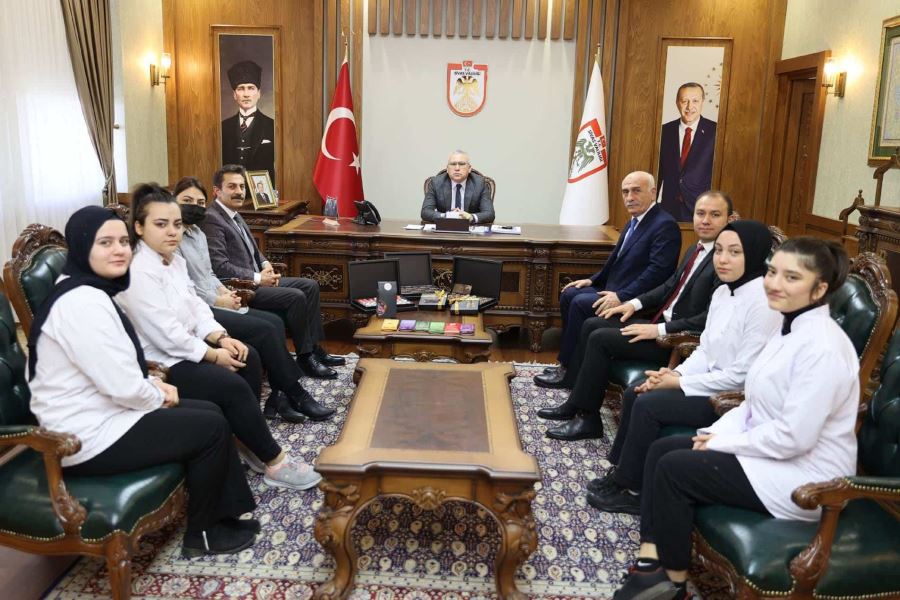 Çikolis dünya markası olacak