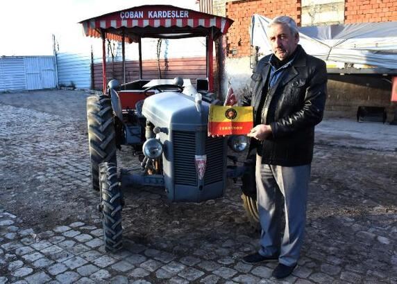 73 yıllık dede yadigarı traktör, saat gibi çalışıyor