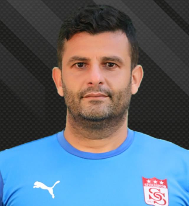 Ayhan hocanın ailesinden 15 kişi vefat etti