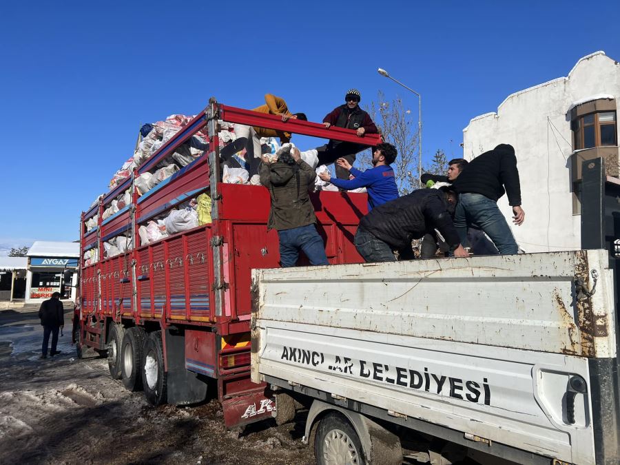 Akıncılar’dan deprem bölgesine yardım