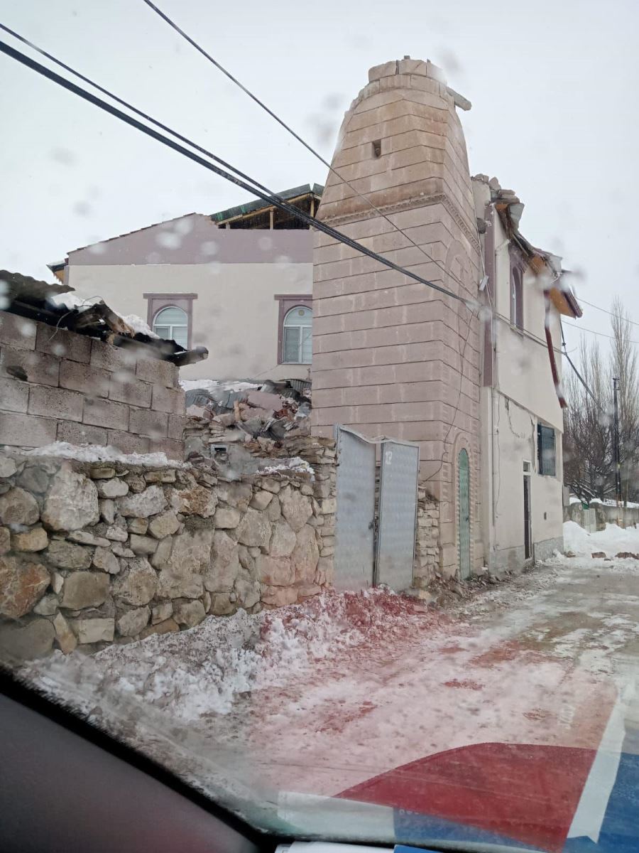 Hasar tespiti devam ediyor