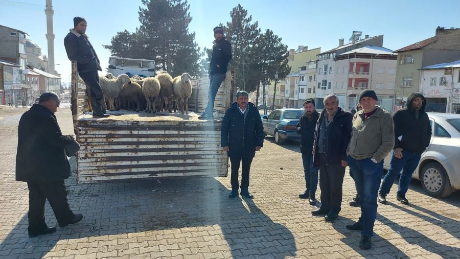 Depremzedeleri unutmadılar