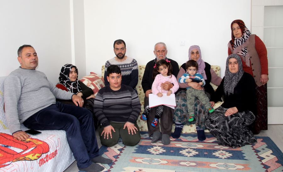 Kapılarını depremzedelere açtı