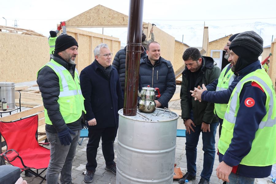 Doğanşehir’e 30 adet ahşap konteyner