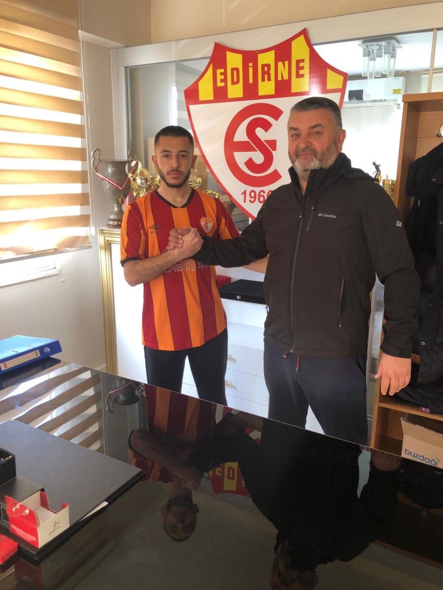 Genç oyuncu Emirhan, Edirnespor’a gitti