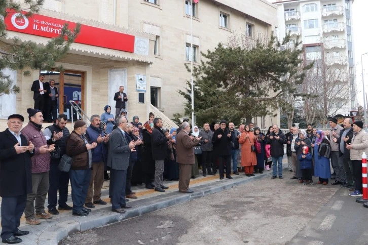 Kutsal Topraklara Uğurlandılar