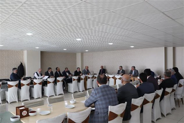 Depremde Hasar Gören Camiler Onarılacak