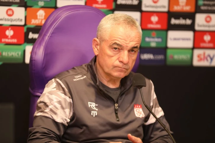 Rıza Çalımbay: Fiorentina'dan Korkmuyoruz