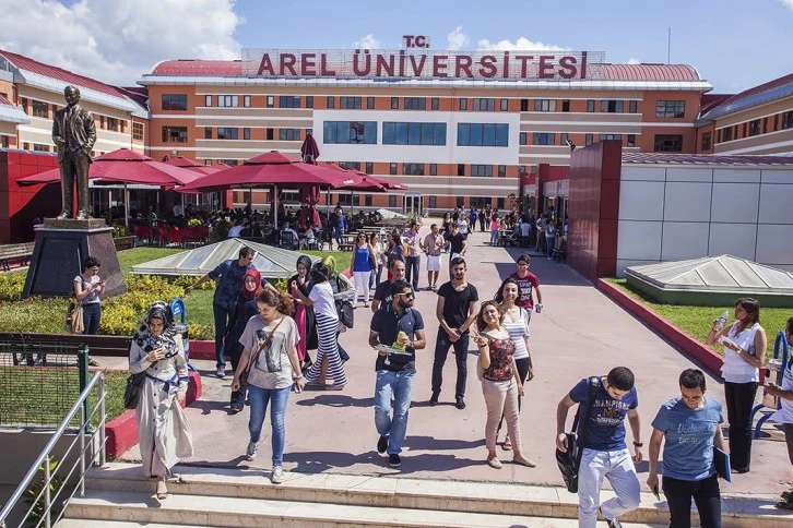 İstanbul Arel Üniversitesi 64 akademik Personel alıyor