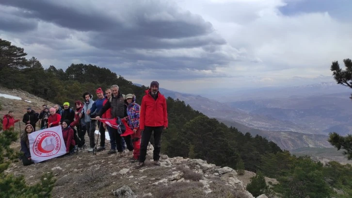 Kadınlar İçin Yürüdüler