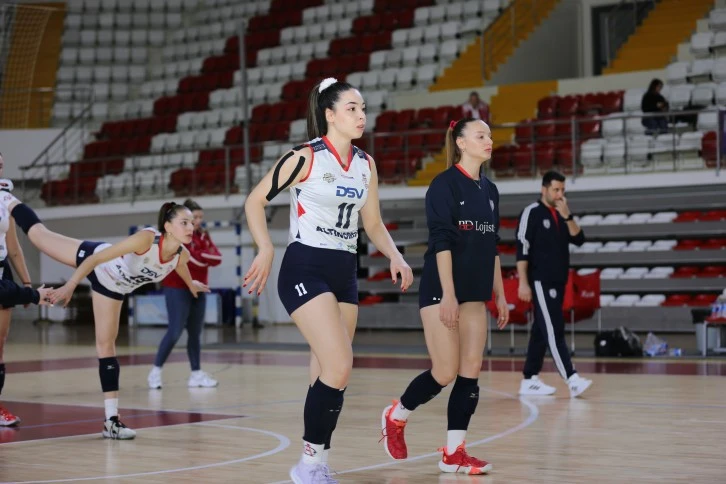 Altınordu Voleybol Umut Vadediyor