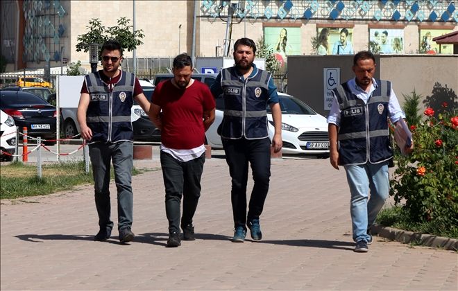 SAHTE ZABIT KATİBİ YAKALANDI