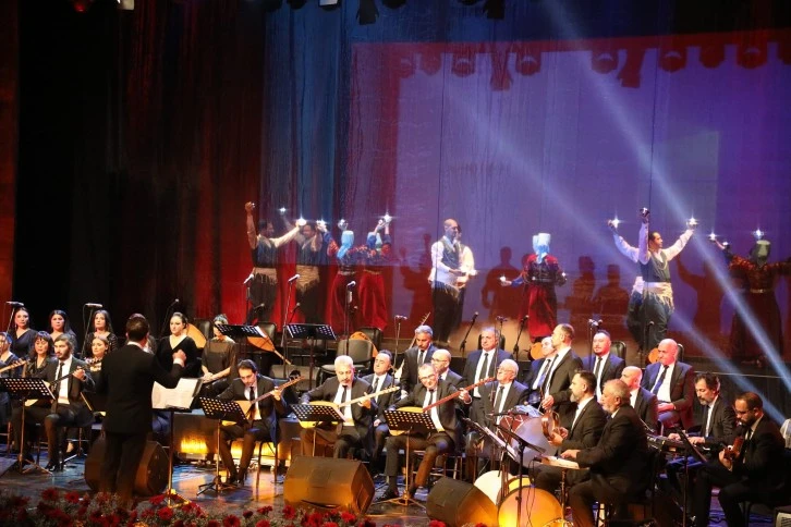 Aşık Veysel Türküleriyle Anıldı