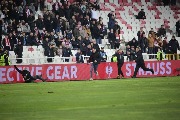 UEFA Soruşturma Açtı