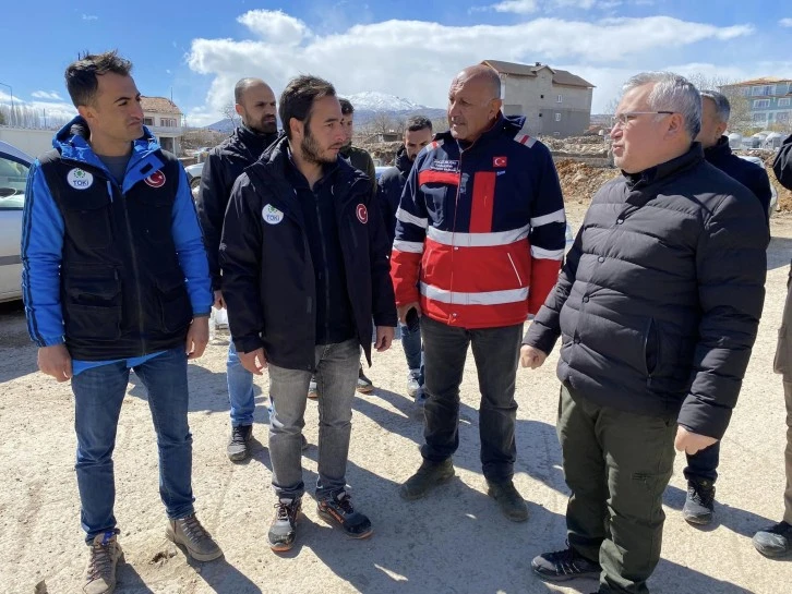 Şimşek Vali Çalışıyor