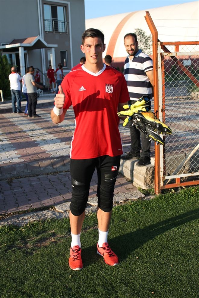 ALVAREZ, MATTİAS ve DJAKOV KATILIYOR