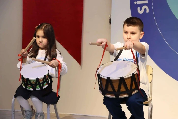 Özel Çocuklardan Özel Program