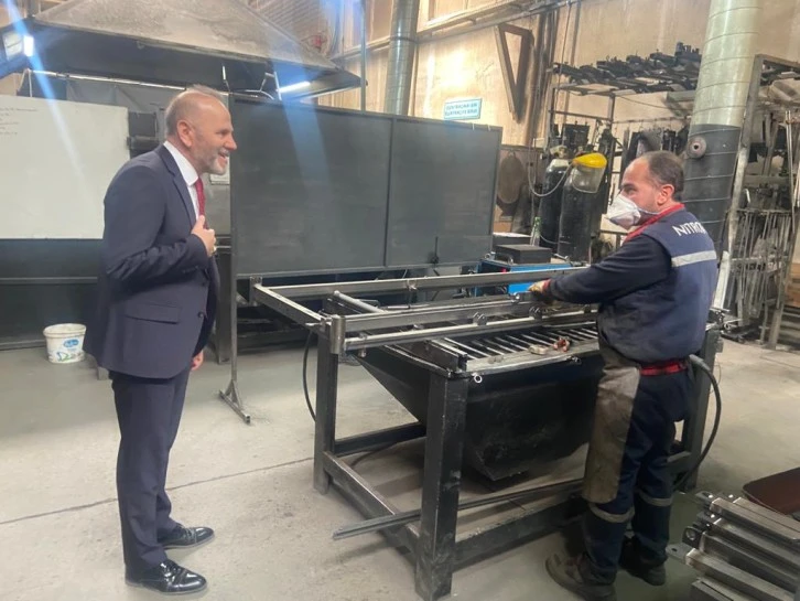 Liyakate Önem Verilmeli