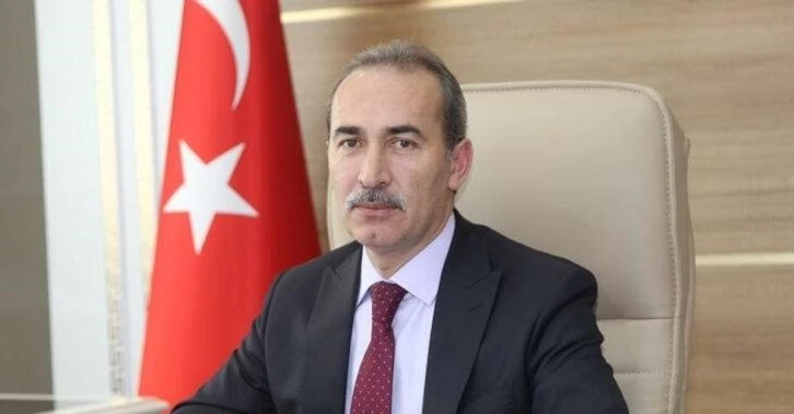 SCÜ'den Depremzede Öğrencilere Burs