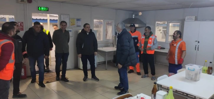 Kaymakam Baş Yağdonduran Şantiyesinde İftar Yaptı