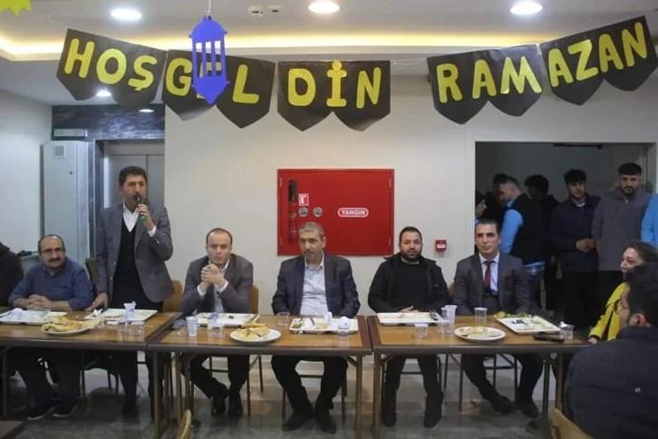 Zara’da Gençlik İftarı