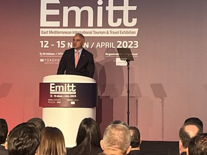 Bakan Ersoy: "36 Şehirde Festival Yapacağız"