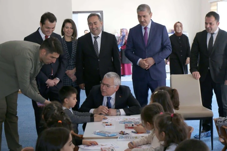 Depremzede Çocuklarla Buluştu