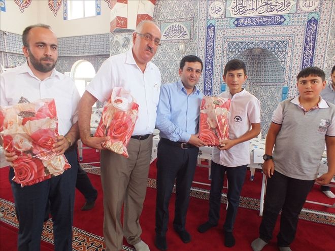 ULAŞ´TA KUR´AN KURSU BİLGİ YARIŞMASI FİNALİ