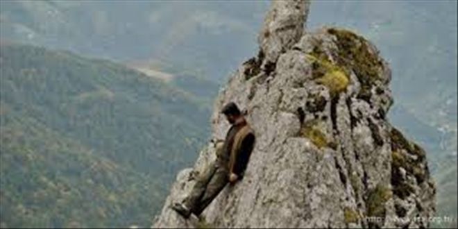 ?KALANDAR SOĞUĞU´  FİLMİ İZLEYİCİLERDEN  TAM NOT ALDI