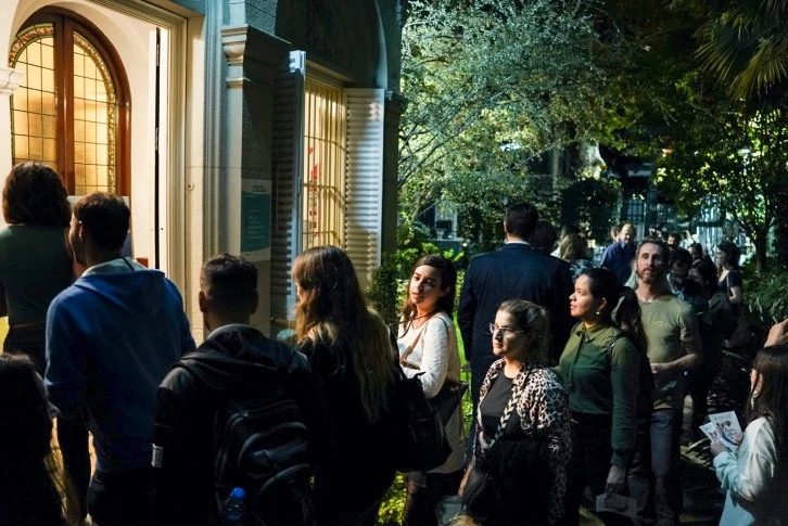 Arjantinliler Bizi Seviyor