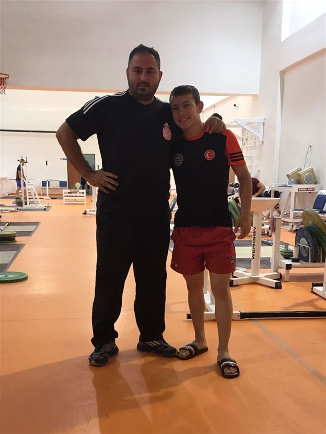 HALTERDE MİLLİ TAKIM KAMPI