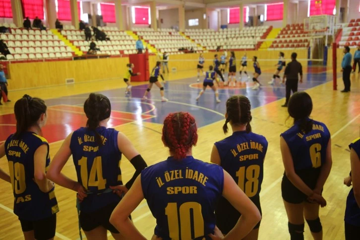 Özel İdarespor Adından Söz Ettiriyor